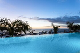 Crystal Luxury Apartments