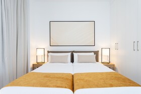 Crystal Luxury Apartments