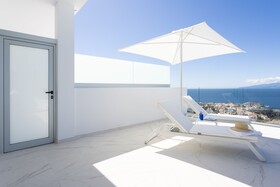 Crystal Luxury Apartments