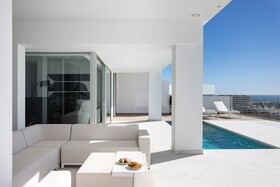 Crystal Luxury Apartments