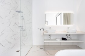 Crystal Luxury Apartments