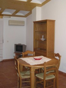 Apartamentos La Muela Chulilla