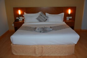 Azzeman Hotel
