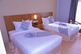 Azzeman Hotel