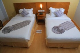 Azzeman Hotel