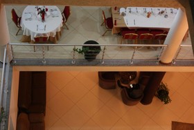 Blue Birds International Hotel