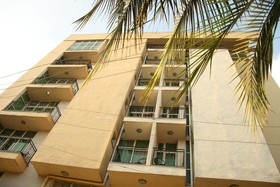Blue Birds International Hotel