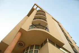 Blue Birds International Hotel
