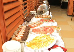Bon Plaza Hotel