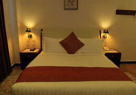 Bon Plaza Hotel