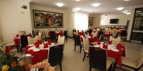 Caravan Hotel