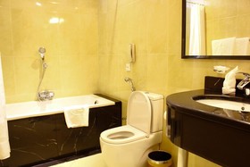 Elilly International Hotel