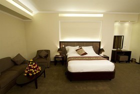 Elilly International Hotel