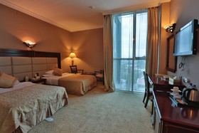 Friendship International Hotel