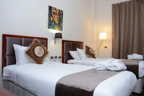 Kenenisa Hotel