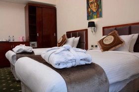 Kenenisa Hotel