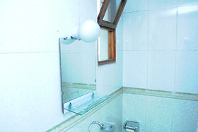 Ras Amba Hotel