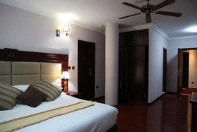 Trinity Hotel