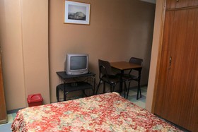 Yonas Hotel