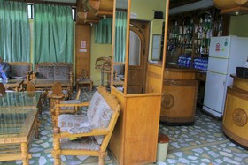 Yonas Hotel