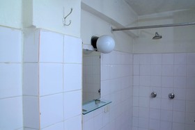 Yonas Hotel