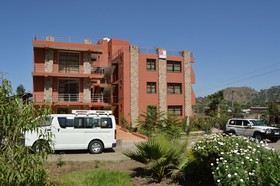 Zan-Seyoum Hotel