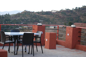Zan-Seyoum Hotel