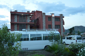 Zan-Seyoum Hotel