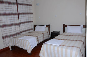 Zan-Seyoum Hotel