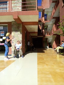 Zan-Seyoum Hotel
