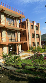Zan-Seyoum Hotel