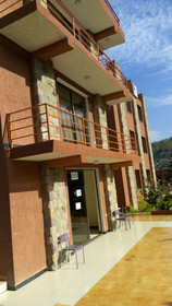 Zan-Seyoum Hotel