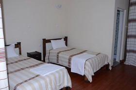Zan-Seyoum Hotel