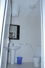 Zan-Seyoum Hotel