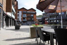 Levi Suites Unna Mànnu