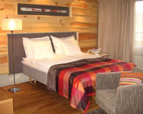 Levi Suites Unna Mànnu