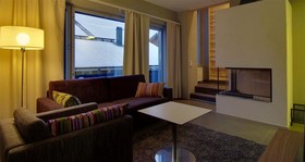 Levi Suites Unna Mànnu
