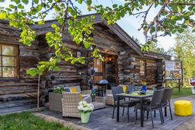 Log House Kuukkeli Teerenpesä
