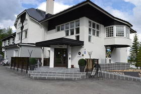 Aateli Lakeside Chalets