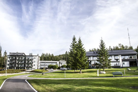 Aateli Lakeside Chalets