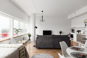 SleepWell Apartments East