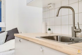 WeHost Pieni Roobertinkatu 13