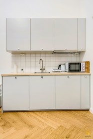 WeHost Pieni Roobertinkatu 13