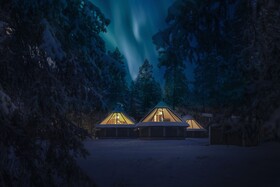 Aurora Igloos & Suites