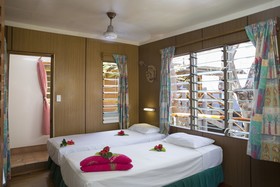 Beachcomber Island Resort