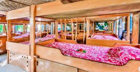 Beachcomber Island Resort
