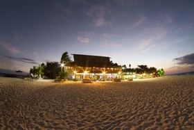 Beachcomber Island Resort