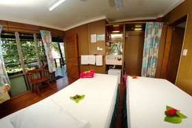 Beachcomber Island Resort