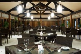 Plantation Island Resort