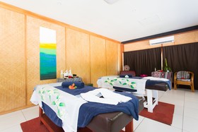 Plantation Island Resort